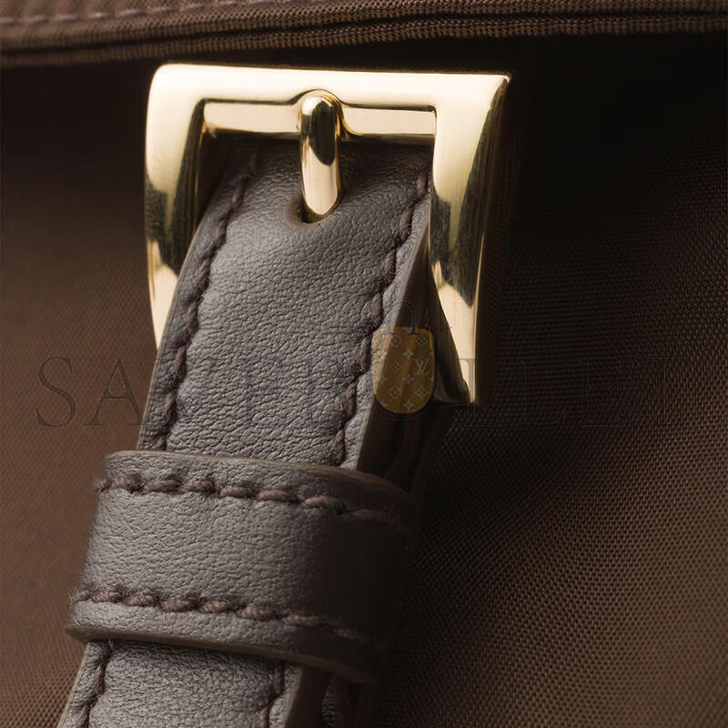 PRADA EXPLORE MEDIUM RE-NYLON SHOULDER BAG WITH FLAP 1BD394 (30*14*10cm) PRADA EXPLORE MEDIUM RE-NYLON SHOULDER BAG WITH FLAP 1BD394 (30*14*10cm)